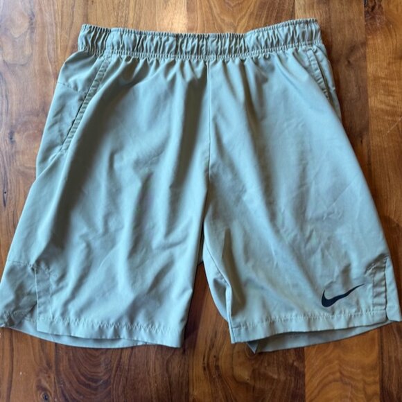 Nike Dri Fit Athletic Shorts M Medium - Picture 1 of 3